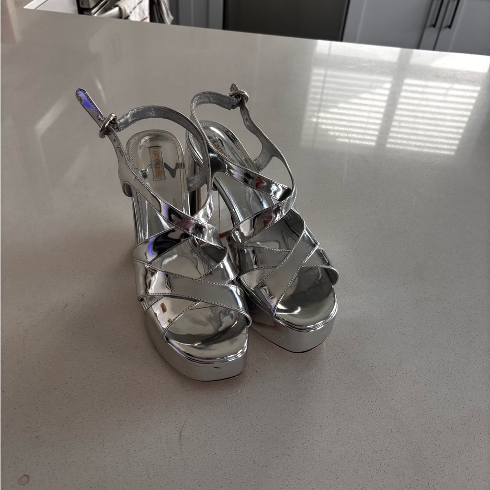 Larroude Silver Metallic Platform Strappy Sandals